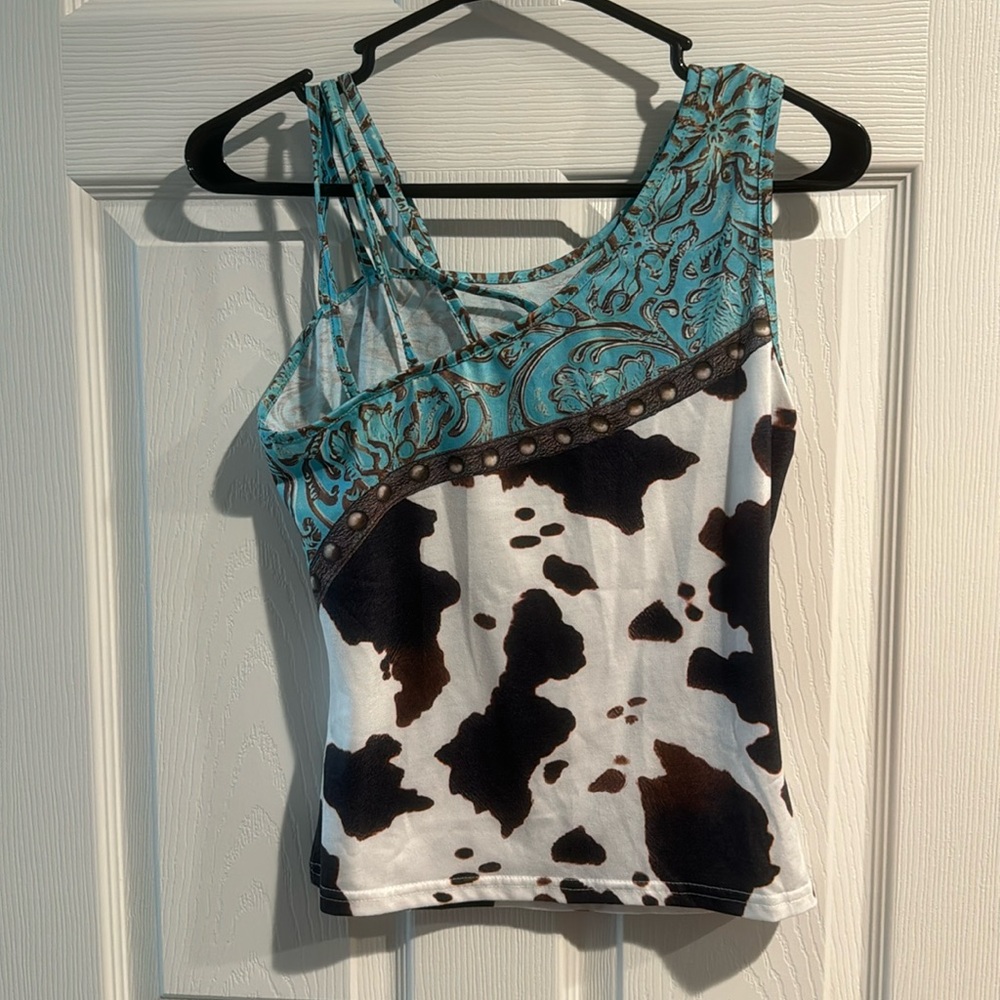 Cow print tank. Worn but too small for me